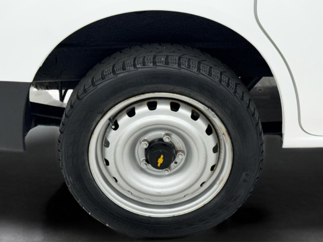 Chevrolet City Express Cargo Van FWD 115" LS 2015