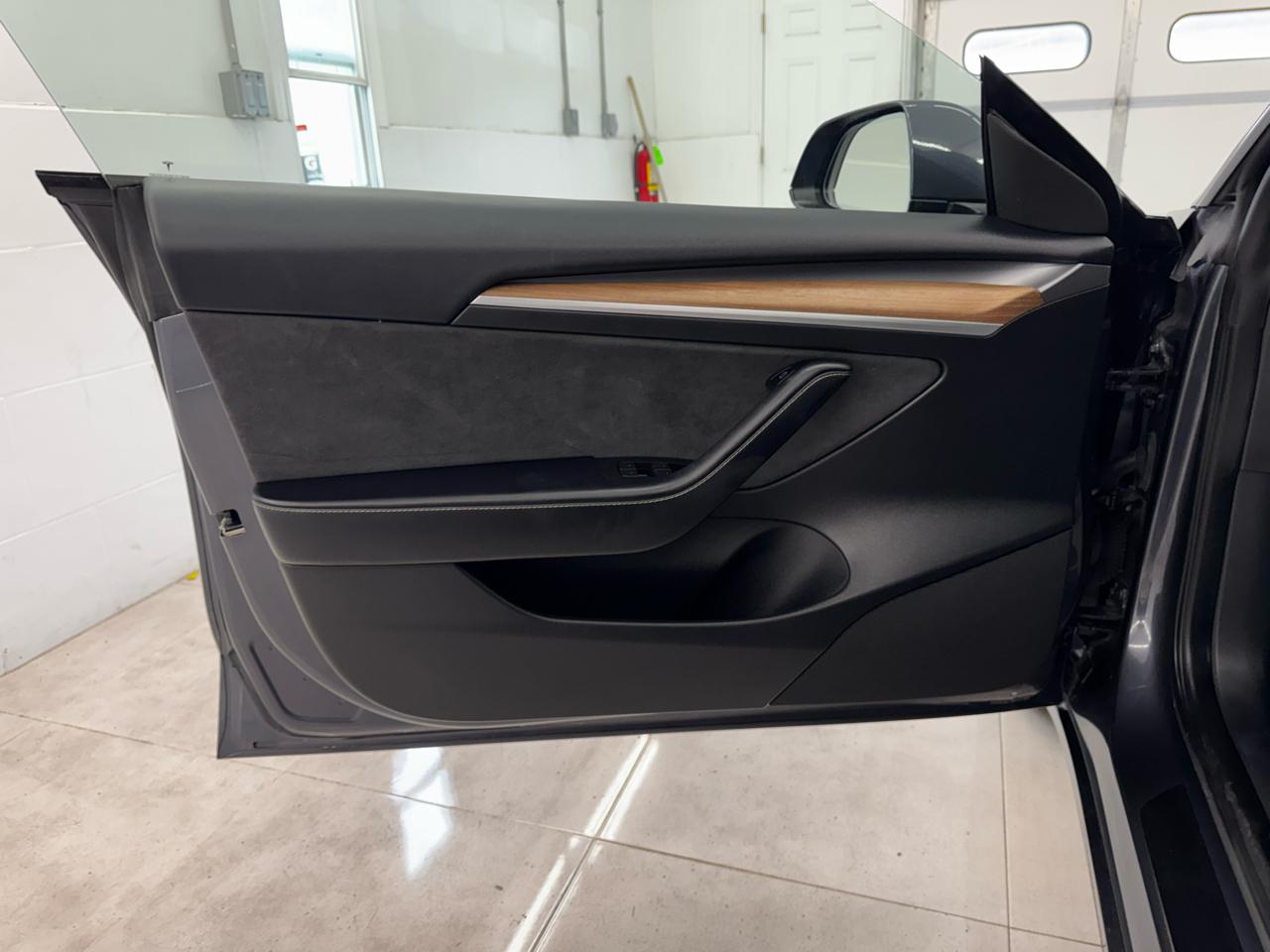 Tesla Model 3 RWD 2023