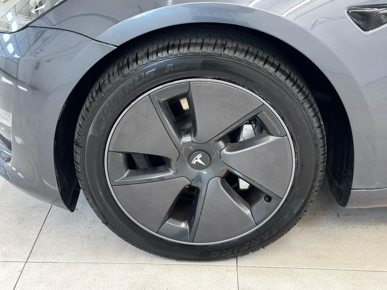 Tesla Model 3 RWD 2023