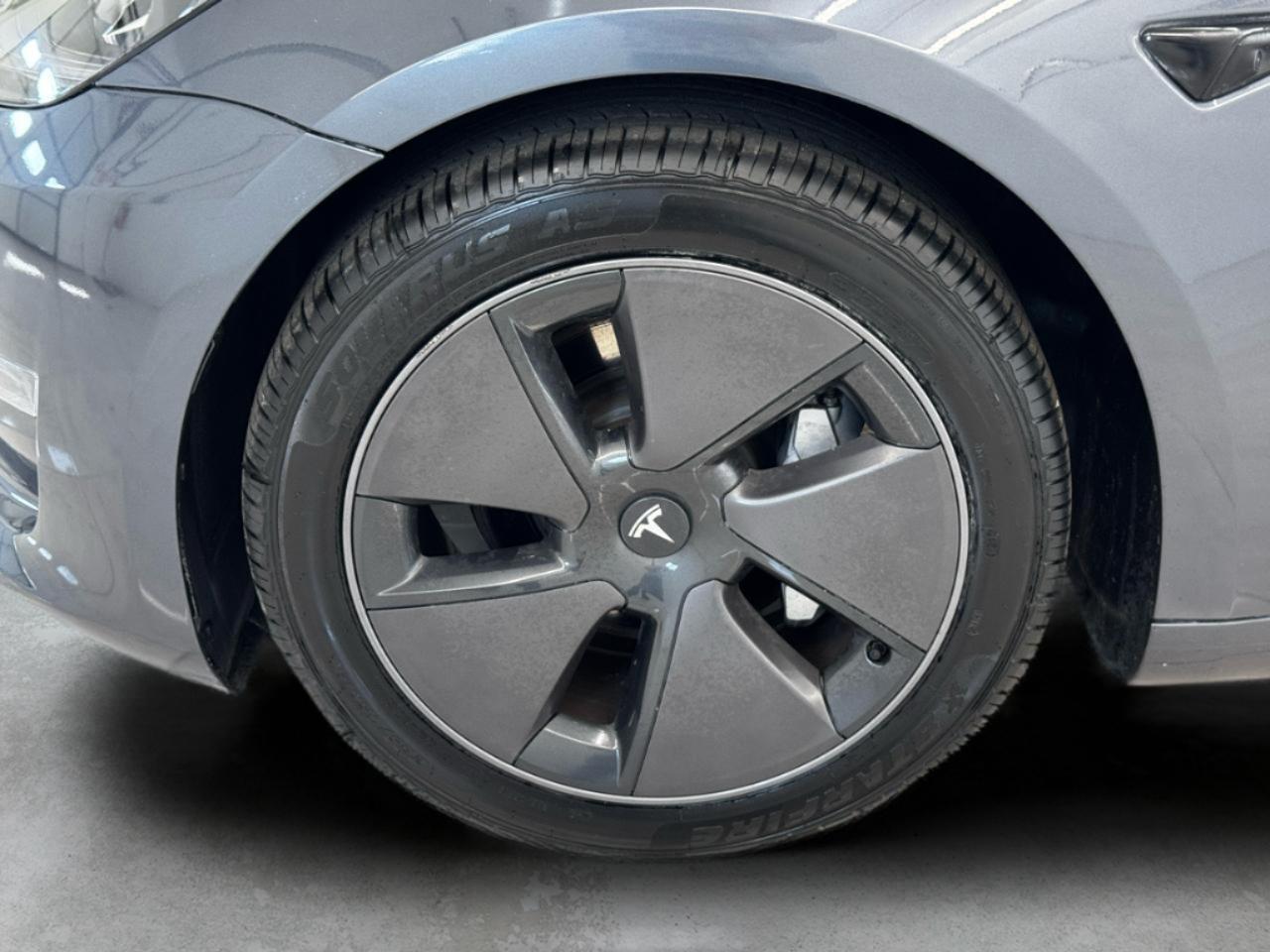 Tesla Model 3 RWD 2023