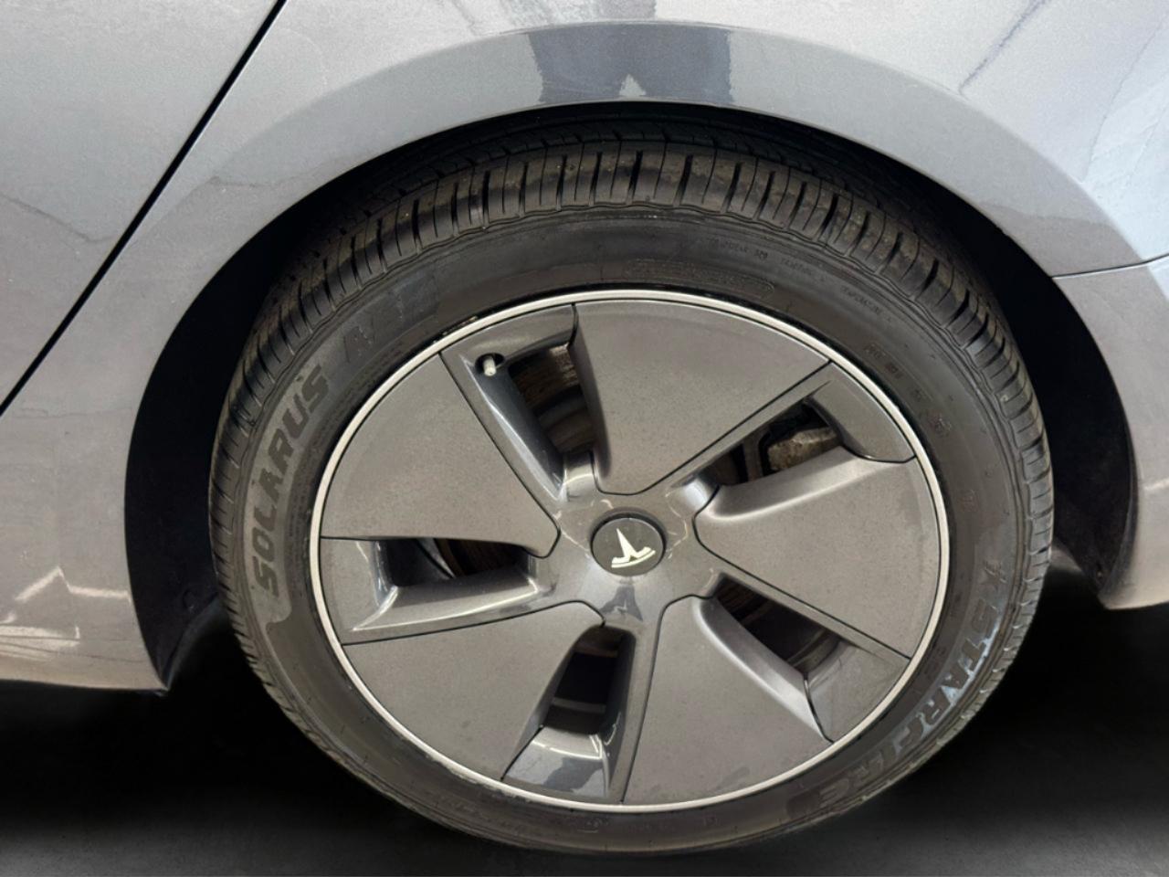 Tesla Model 3 RWD 2023