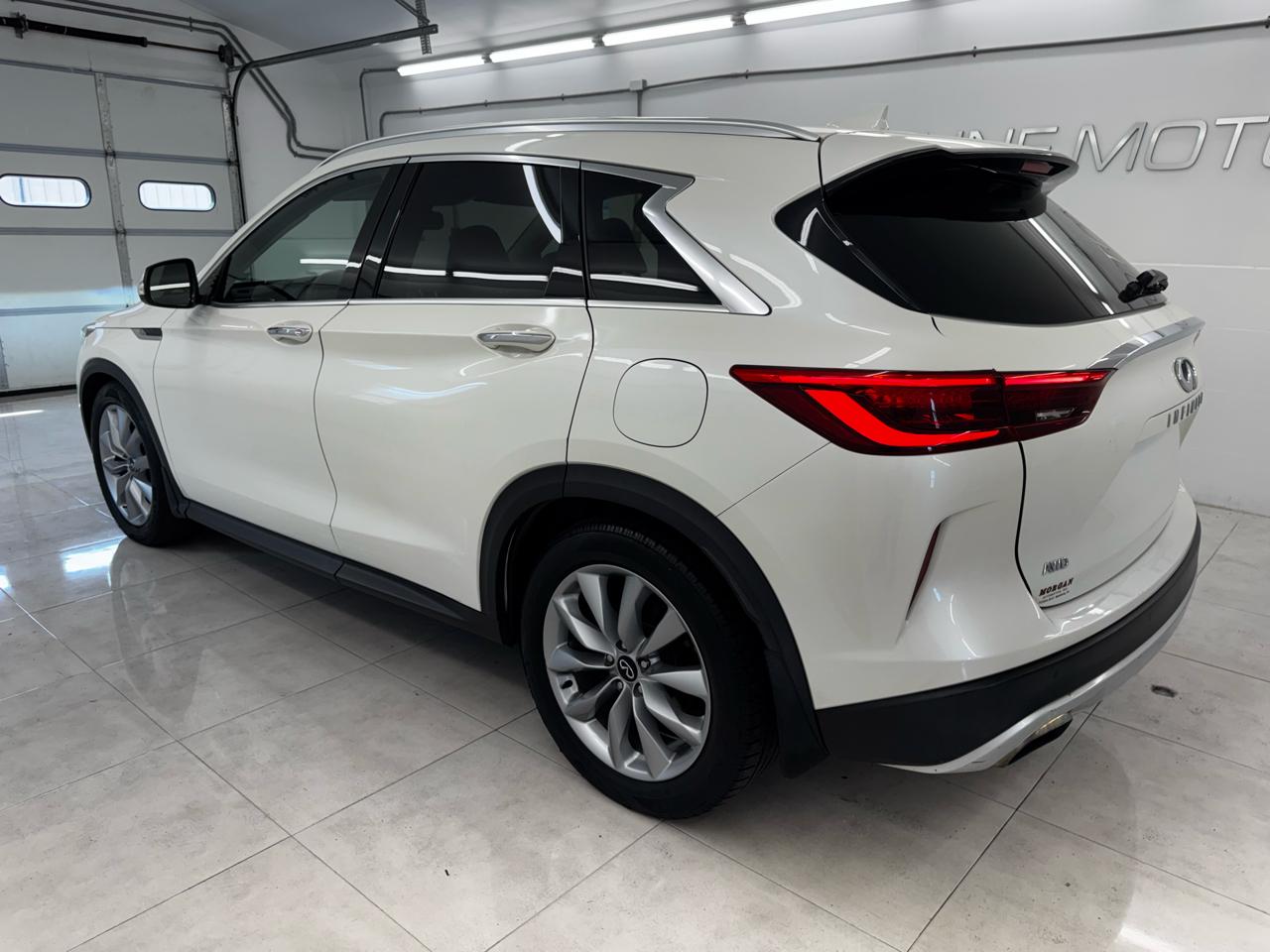 Infiniti QX50 LUXE AWD 2020