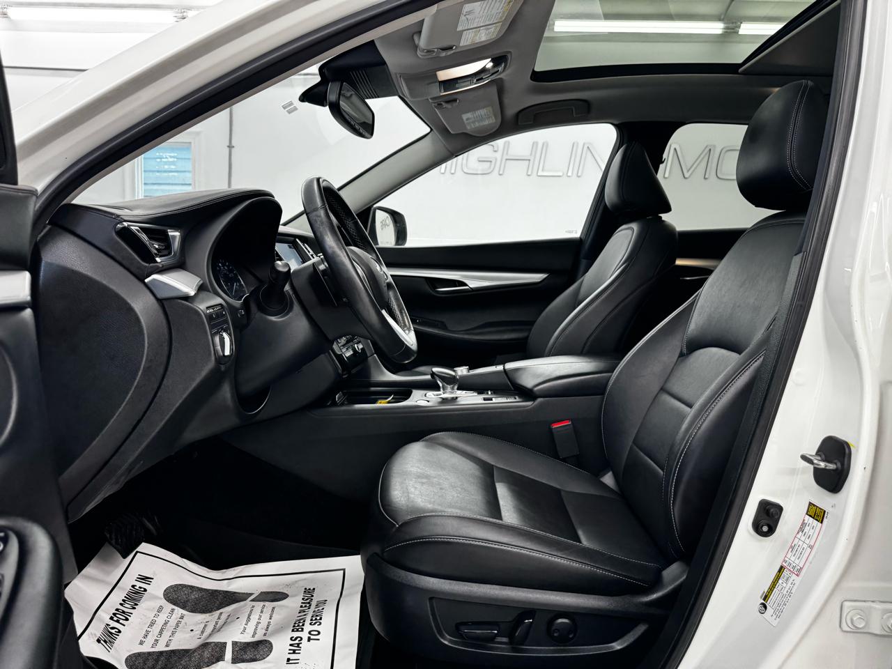 Infiniti QX50 LUXE AWD 2020