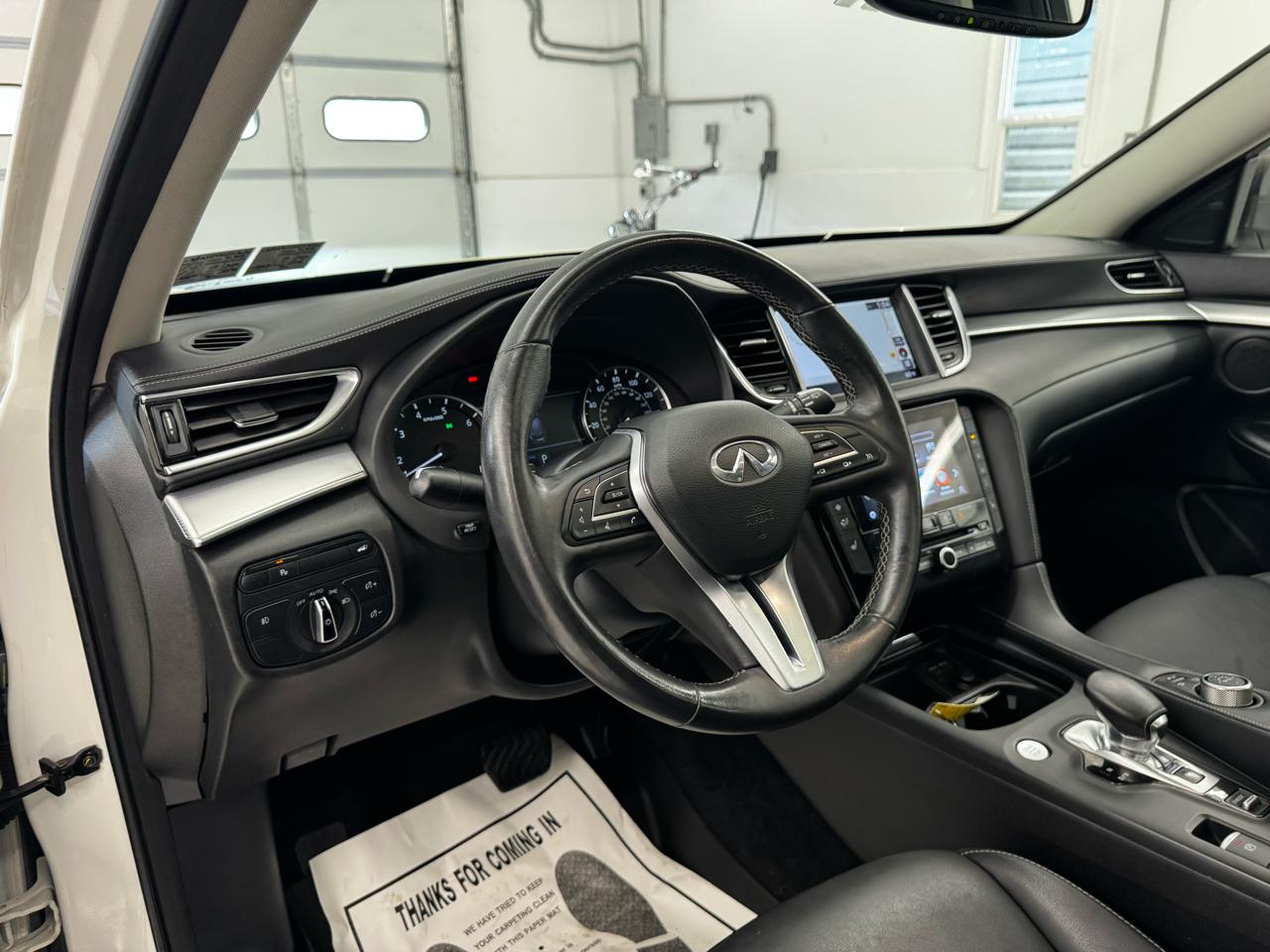 Infiniti QX50 LUXE AWD 2020