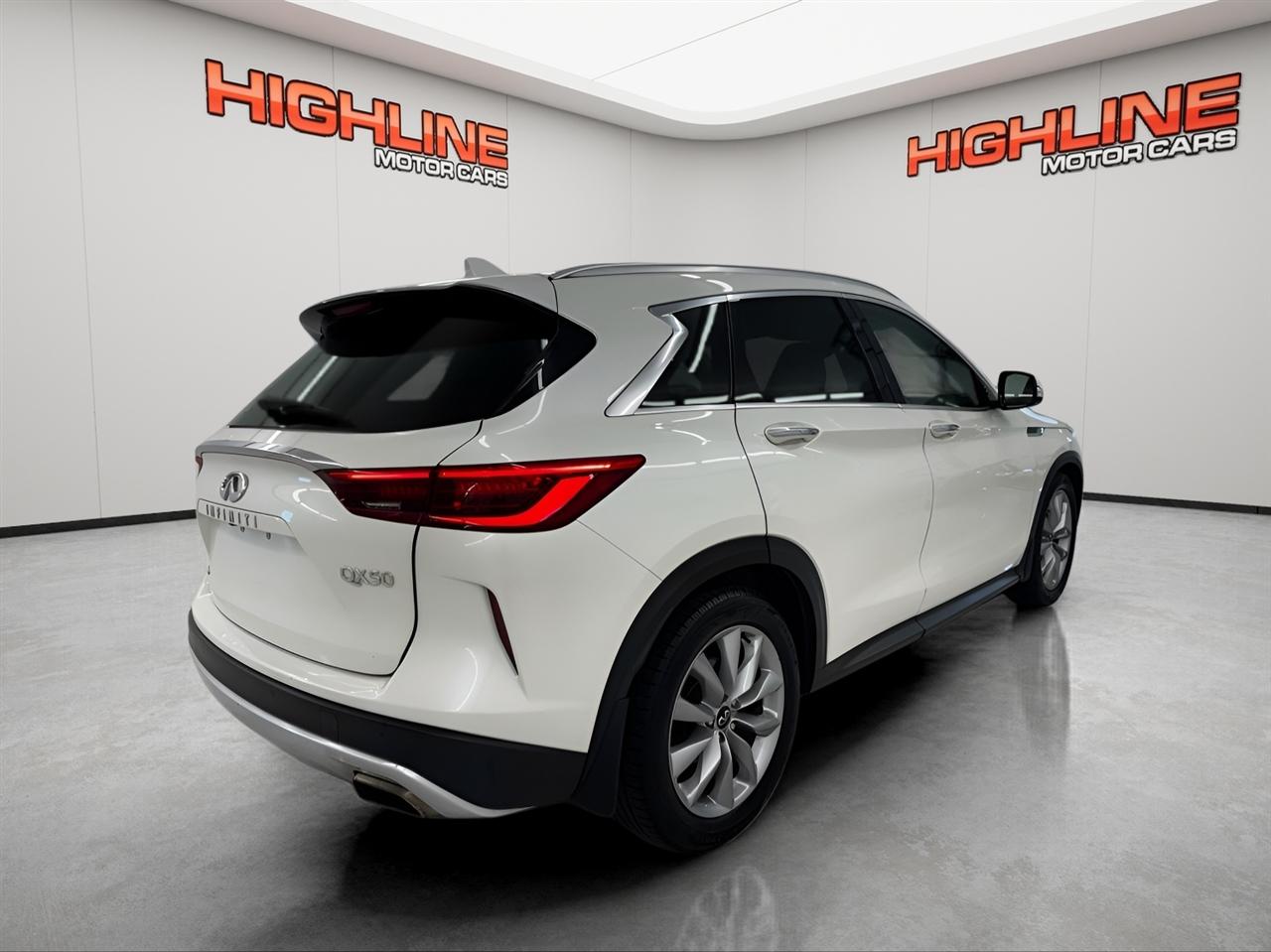 Infiniti QX50 LUXE AWD 2020