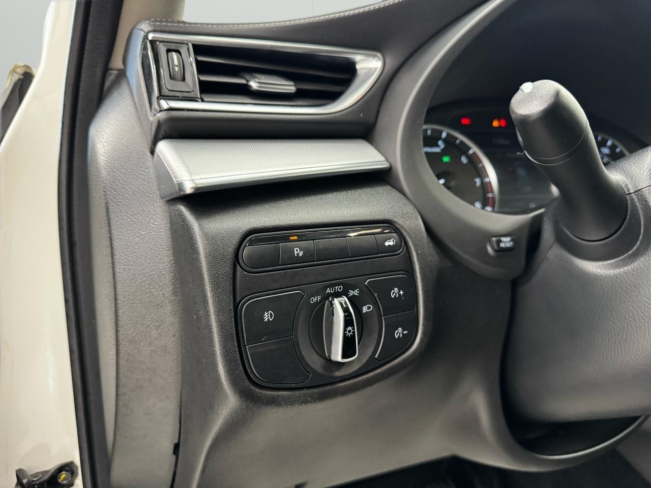 Infiniti QX50 LUXE AWD 2020