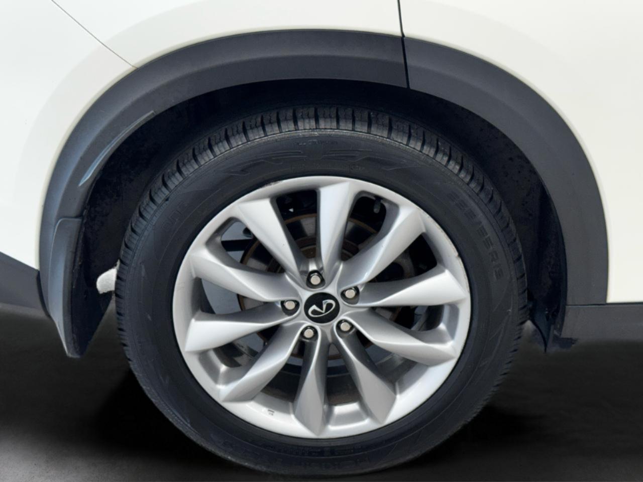 Infiniti QX50 LUXE AWD 2020