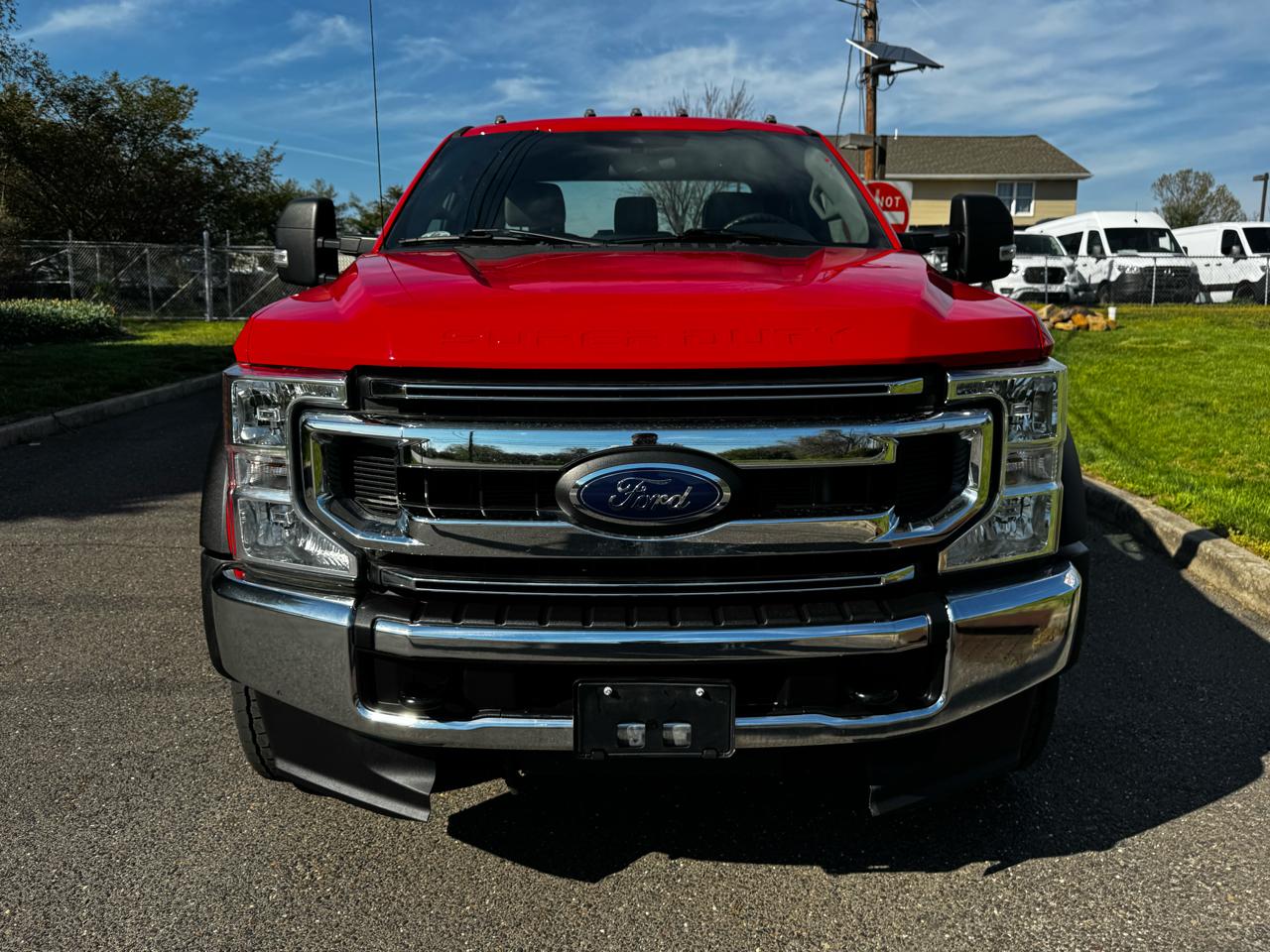 Ford Super Duty F-550 DRW Lariat 4WD SuperCab 168" WB 60" CA 2021