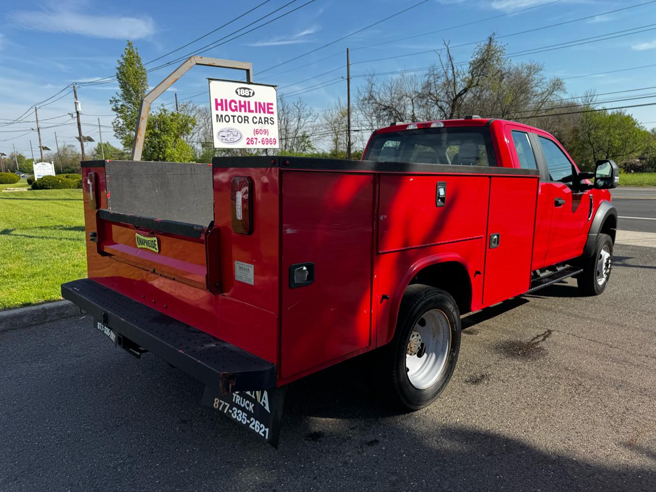 Ford Super Duty F-550 DRW Lariat 4WD SuperCab 168" WB 60" CA 2021