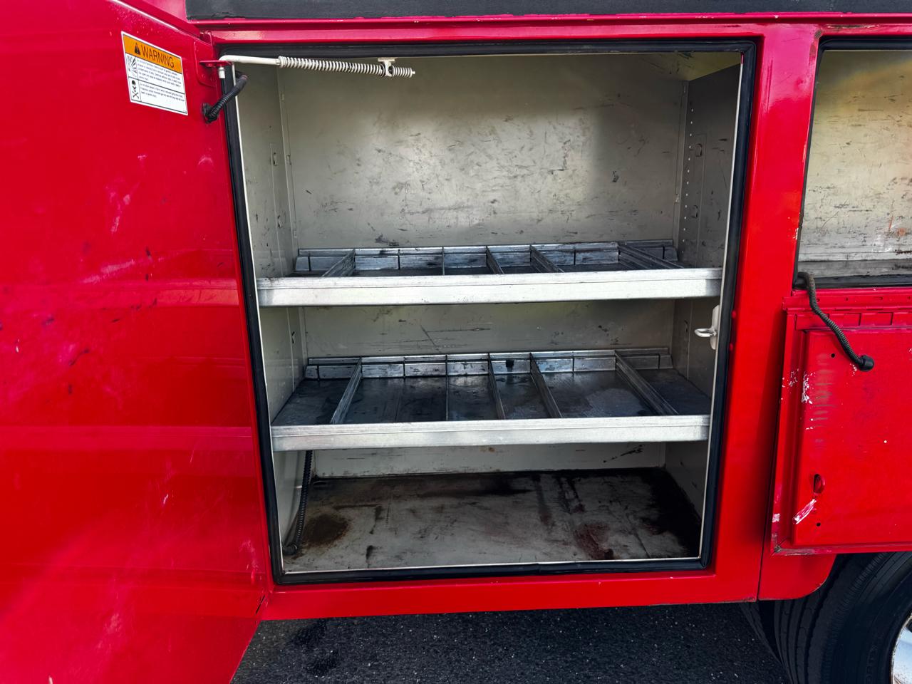 Ford Super Duty F-550 DRW Lariat 4WD SuperCab 168" WB 60" CA 2021