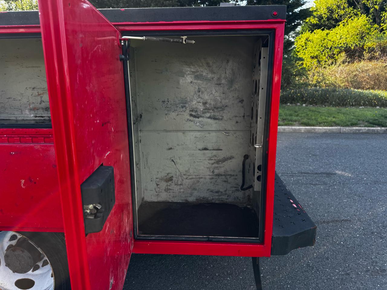 Ford Super Duty F-550 DRW Lariat 4WD SuperCab 168" WB 60" CA 2021