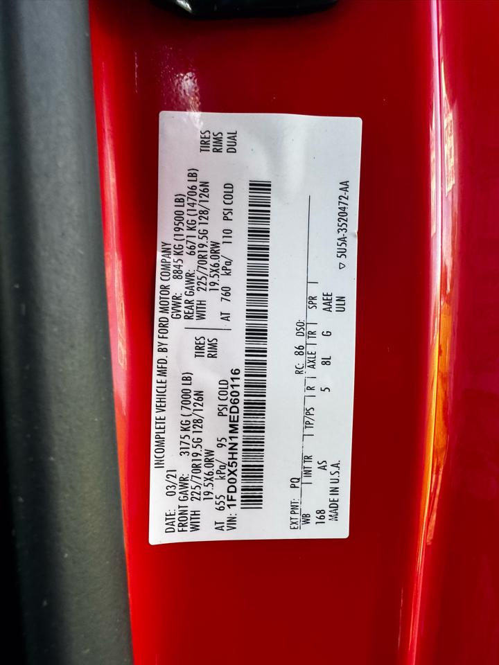 Ford Super Duty F-550 DRW Lariat 4WD SuperCab 168" WB 60" CA 2021