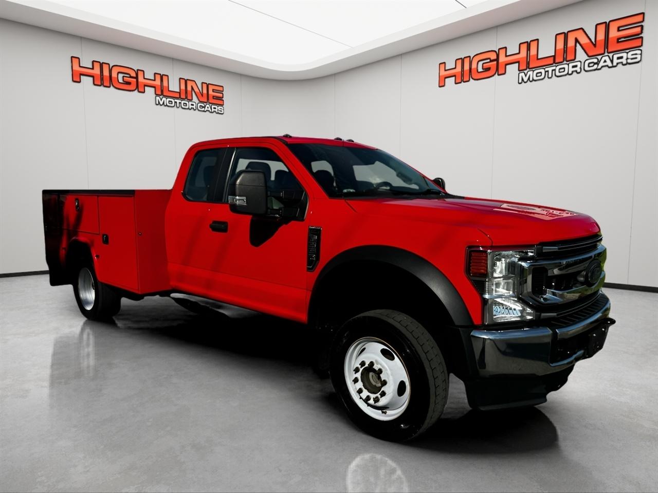 Ford Super Duty F-550 DRW Lariat 4WD SuperCab 168" WB 60" CA 2021