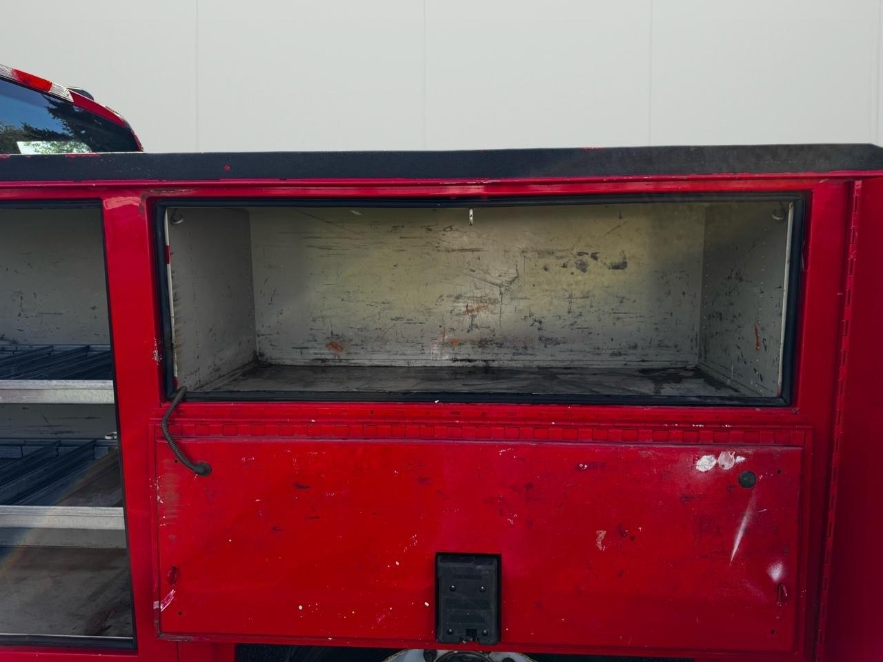 Ford Super Duty F-550 DRW Lariat 4WD SuperCab 168" WB 60" CA 2021