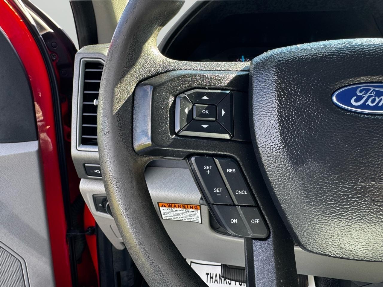 Ford Super Duty F-550 DRW Lariat 4WD SuperCab 168" WB 60" CA 2021