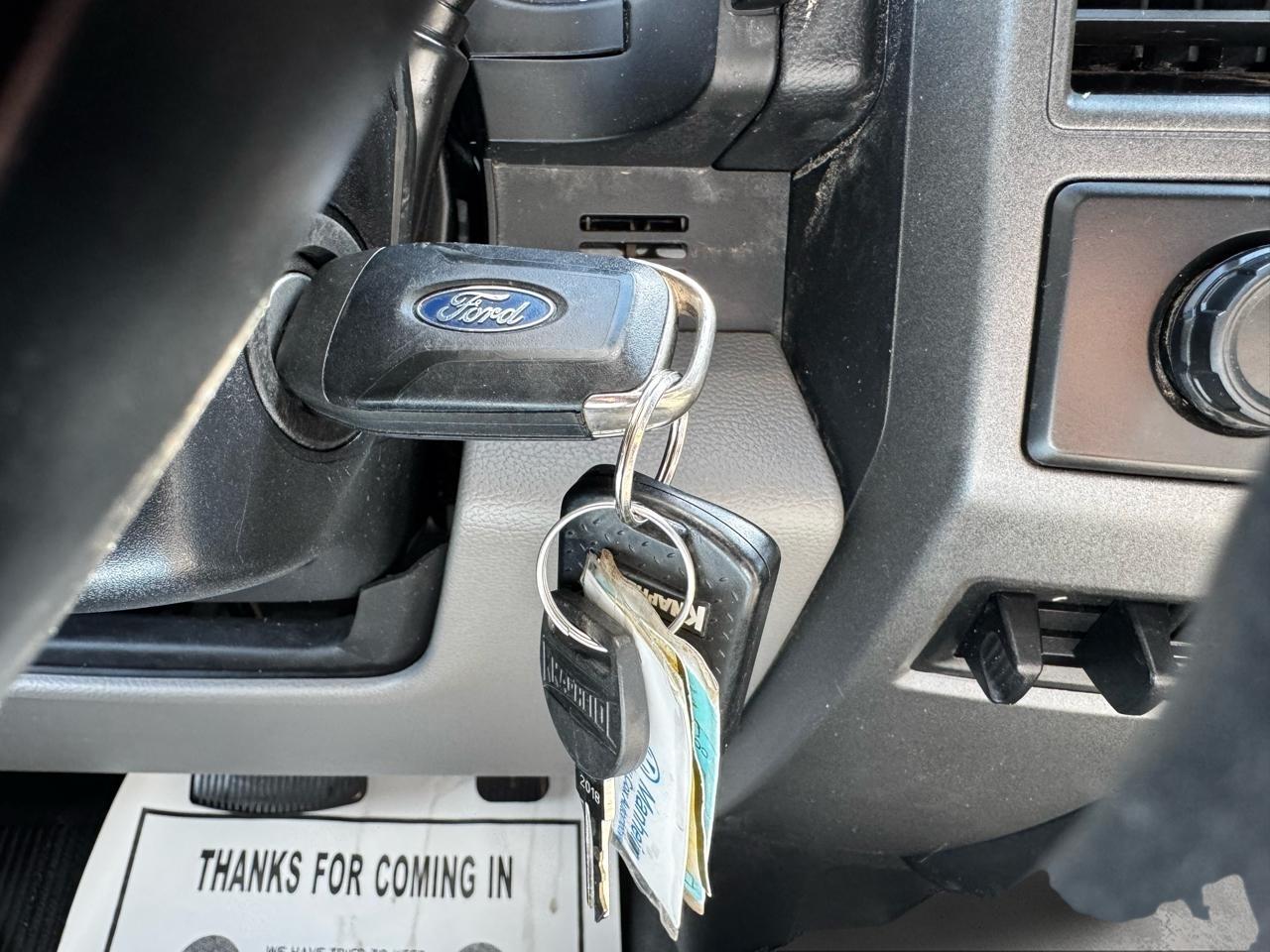 Ford Super Duty F-550 DRW Lariat 4WD SuperCab 168" WB 60" CA 2021