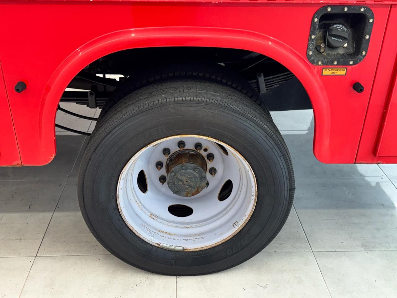 Ford Super Duty F-550 DRW Lariat 4WD SuperCab 168" WB 60" CA 2021
