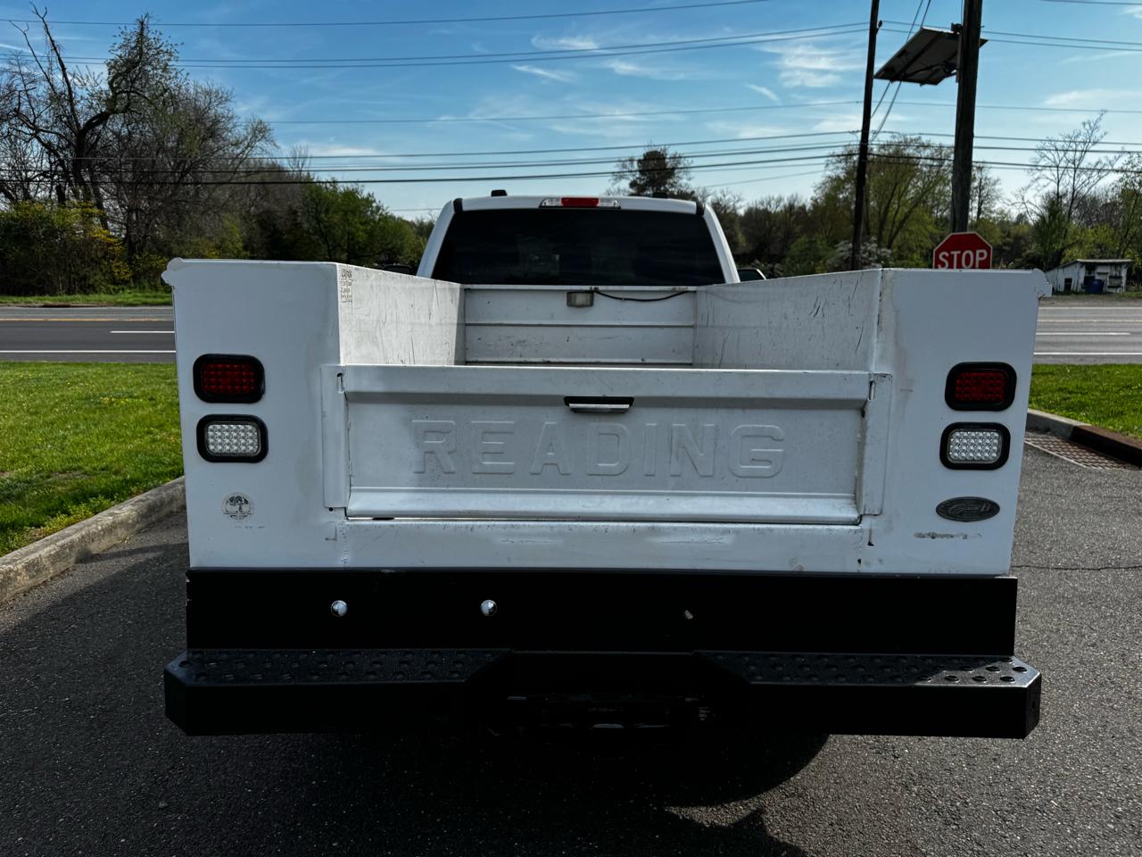 Ford Super Duty F-350 SRW XLT 4WD Reg Cab 8' Box 2022