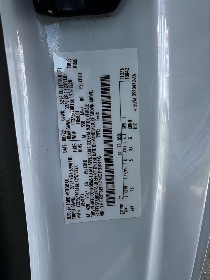 Ford Super Duty F-350 SRW XLT 4WD Reg Cab 8' Box 2022