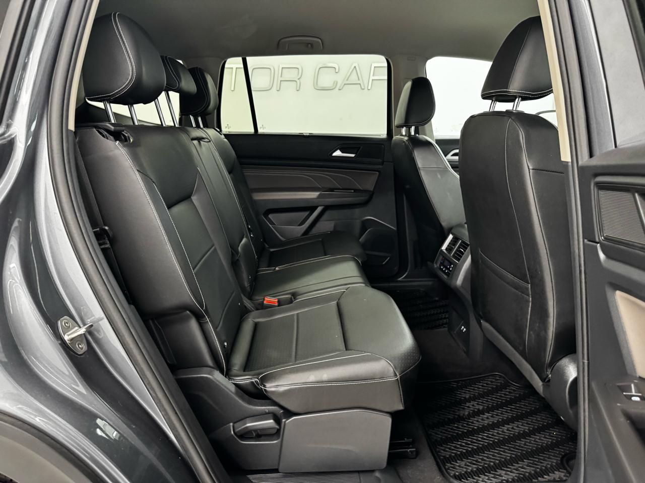 Volkswagen Atlas 3.6L V6 SE w/Technology 4MOTION 2022