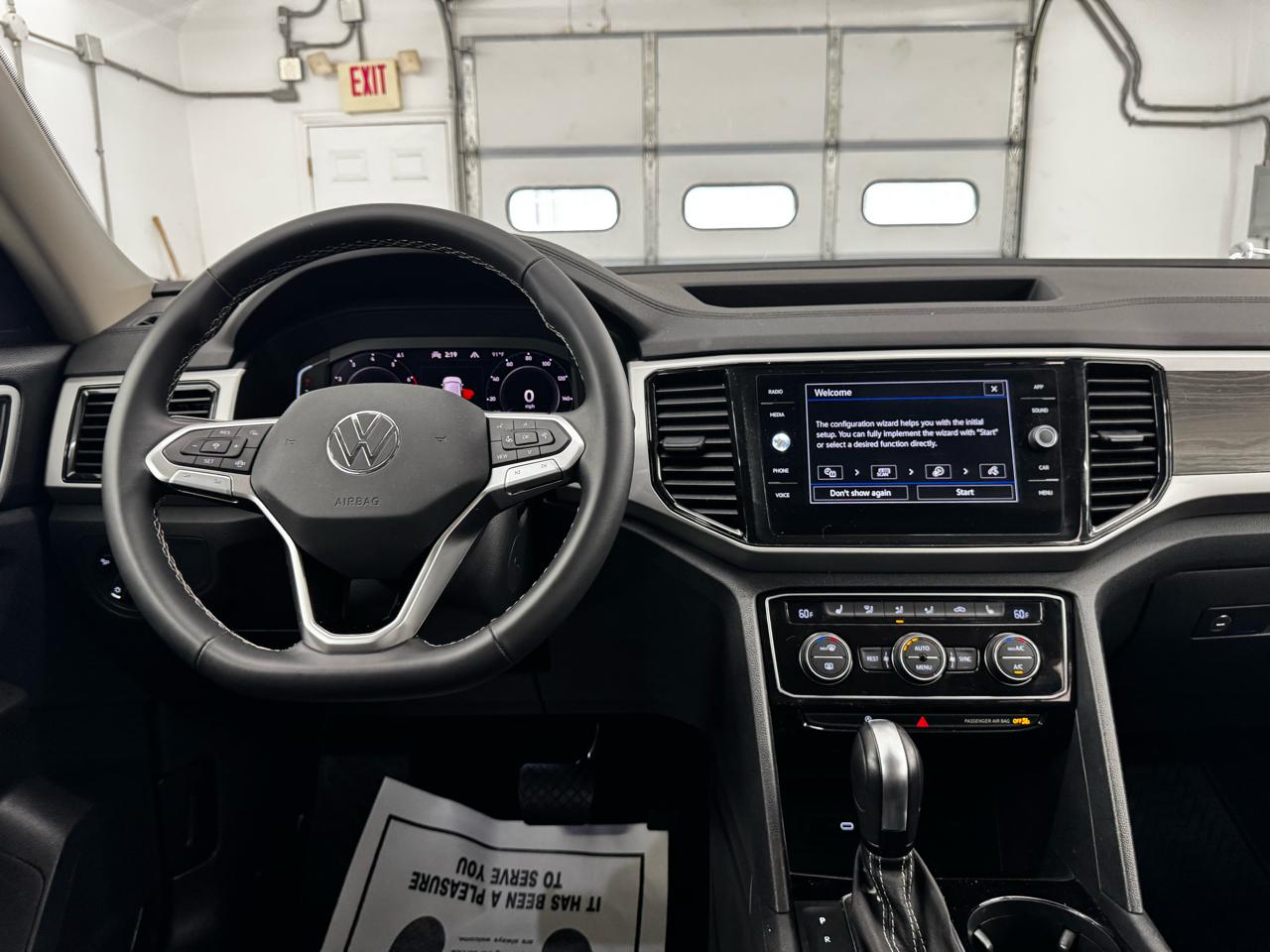 Volkswagen Atlas 3.6L V6 SE w/Technology 4MOTION 2022