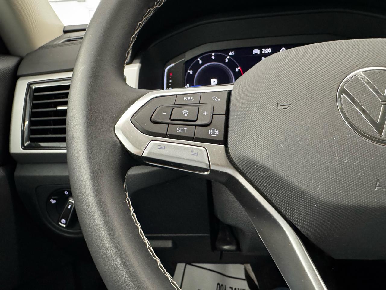 Volkswagen Atlas 3.6L V6 SE w/Technology 4MOTION 2022