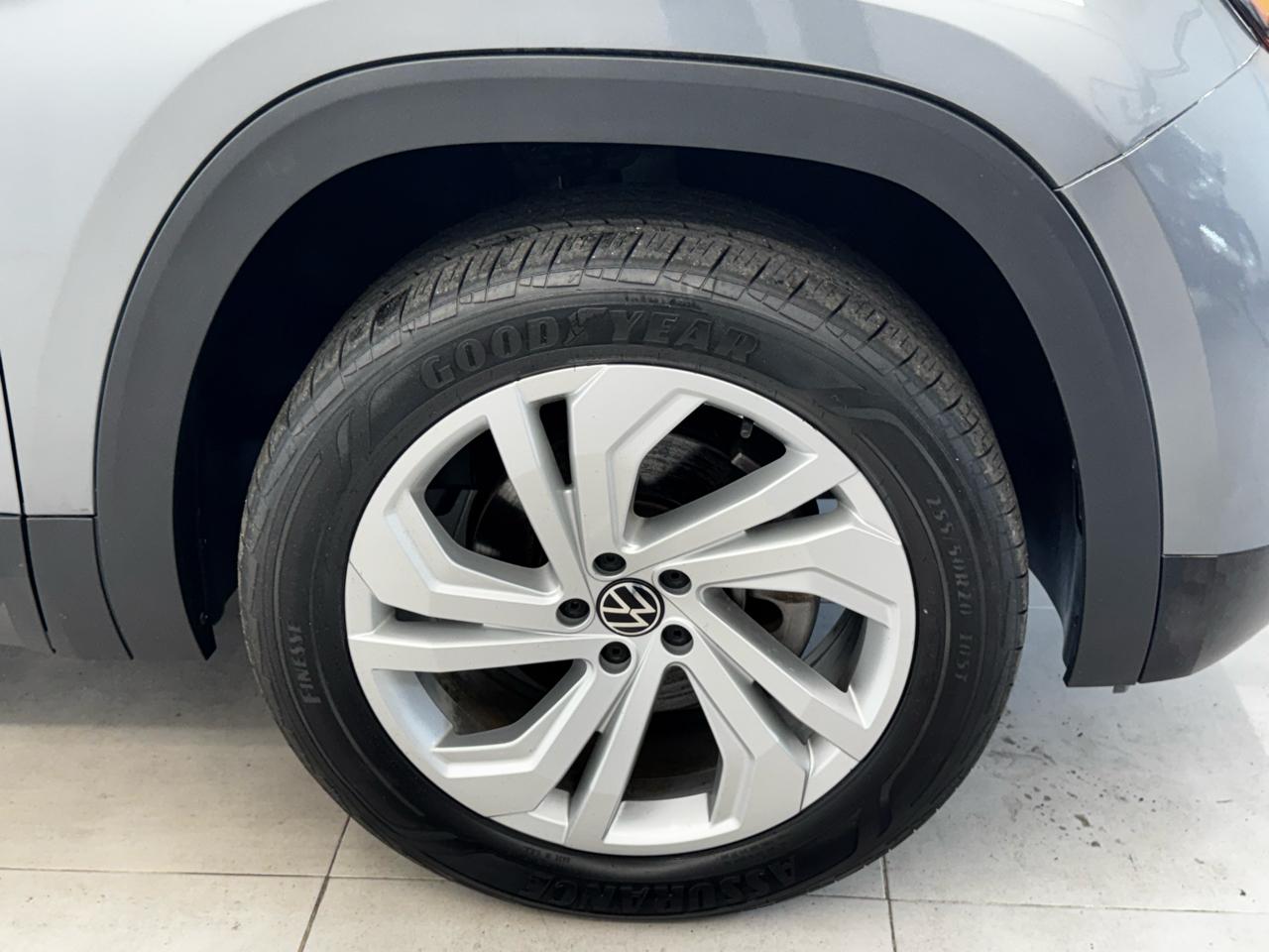 Volkswagen Atlas 3.6L V6 SE w/Technology 4MOTION 2022