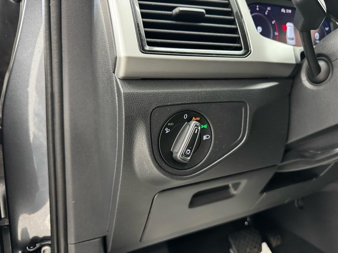 Volkswagen Atlas 3.6L V6 SE w/Technology 4MOTION 2022