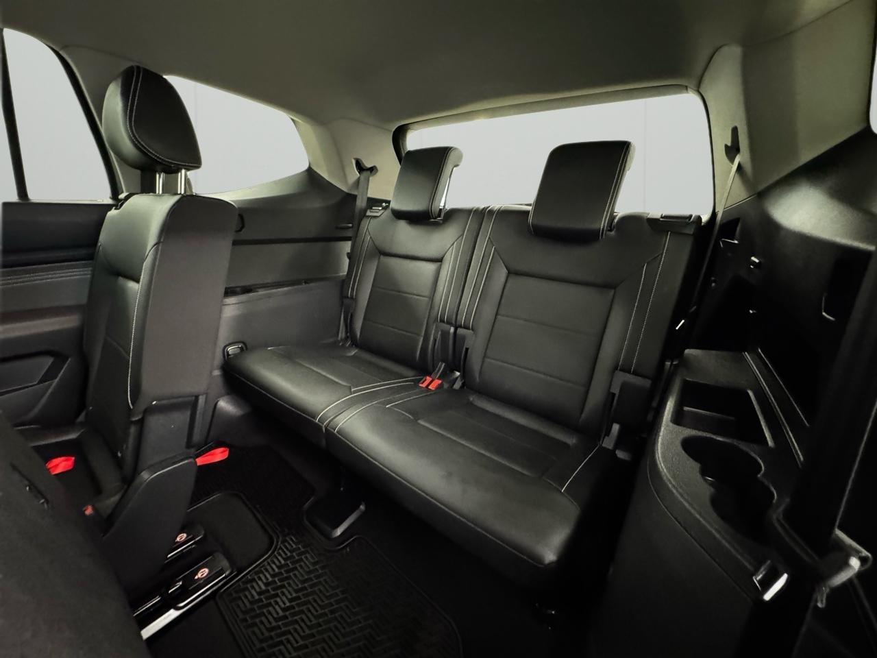 Volkswagen Atlas 3.6L V6 SE w/Technology 4MOTION 2022