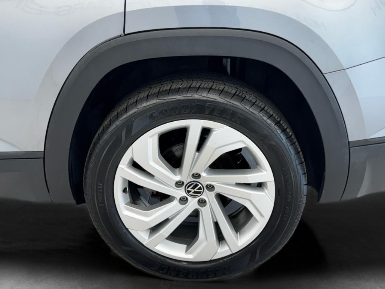 Volkswagen Atlas 3.6L V6 SE w/Technology 4MOTION 2022