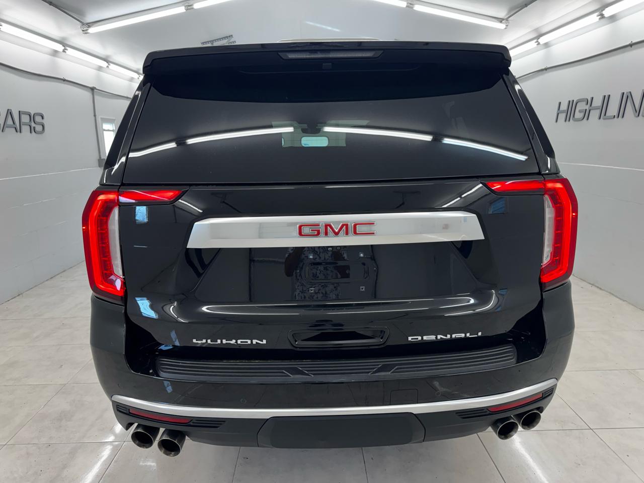 GMC Yukon XL 4WD 4dr Denali 2022