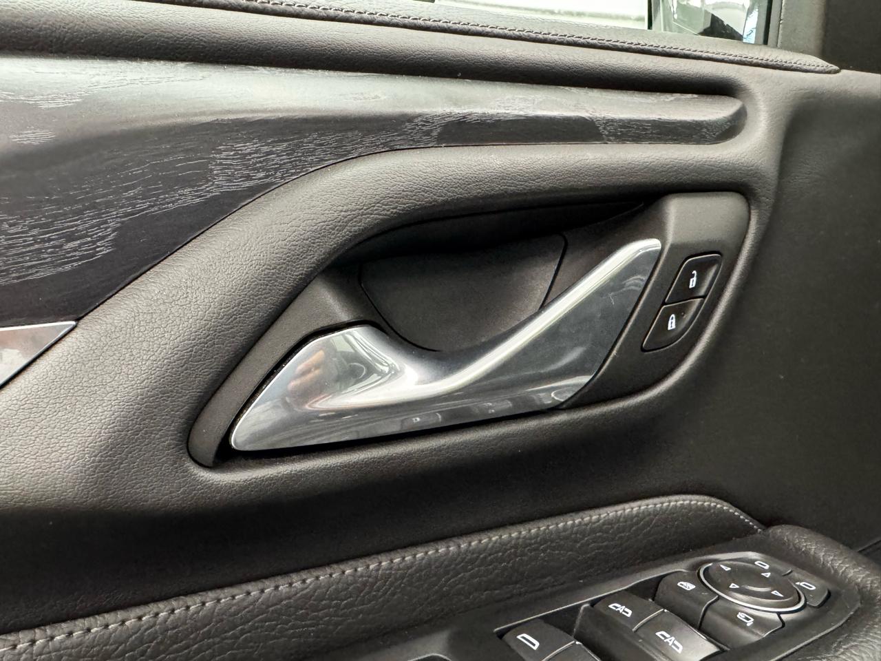 GMC Yukon XL 4WD 4dr Denali 2022