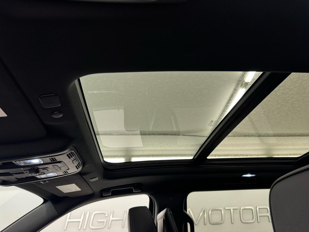 GMC Yukon XL 4WD 4dr Denali 2022