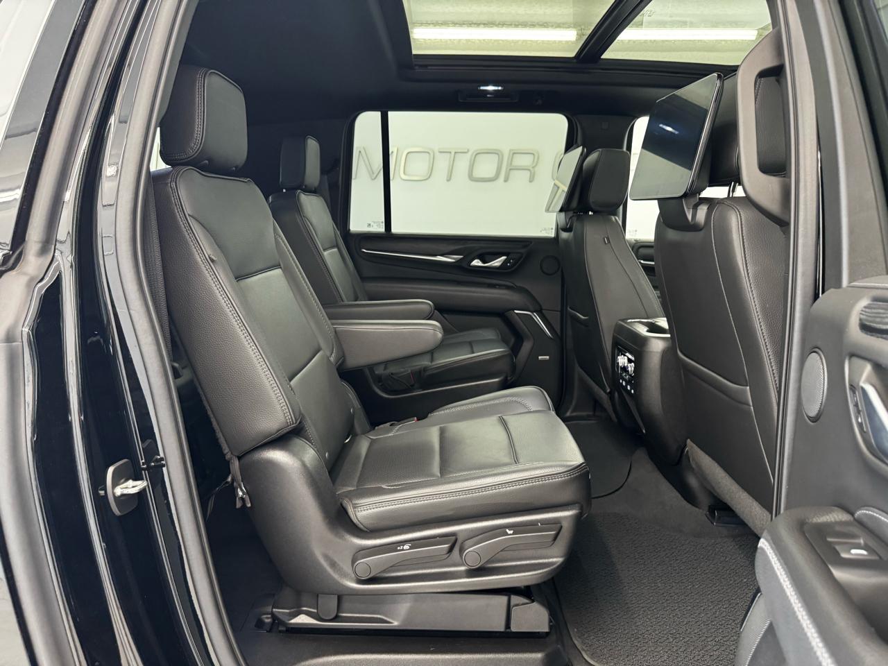 GMC Yukon XL 4WD 4dr Denali 2022