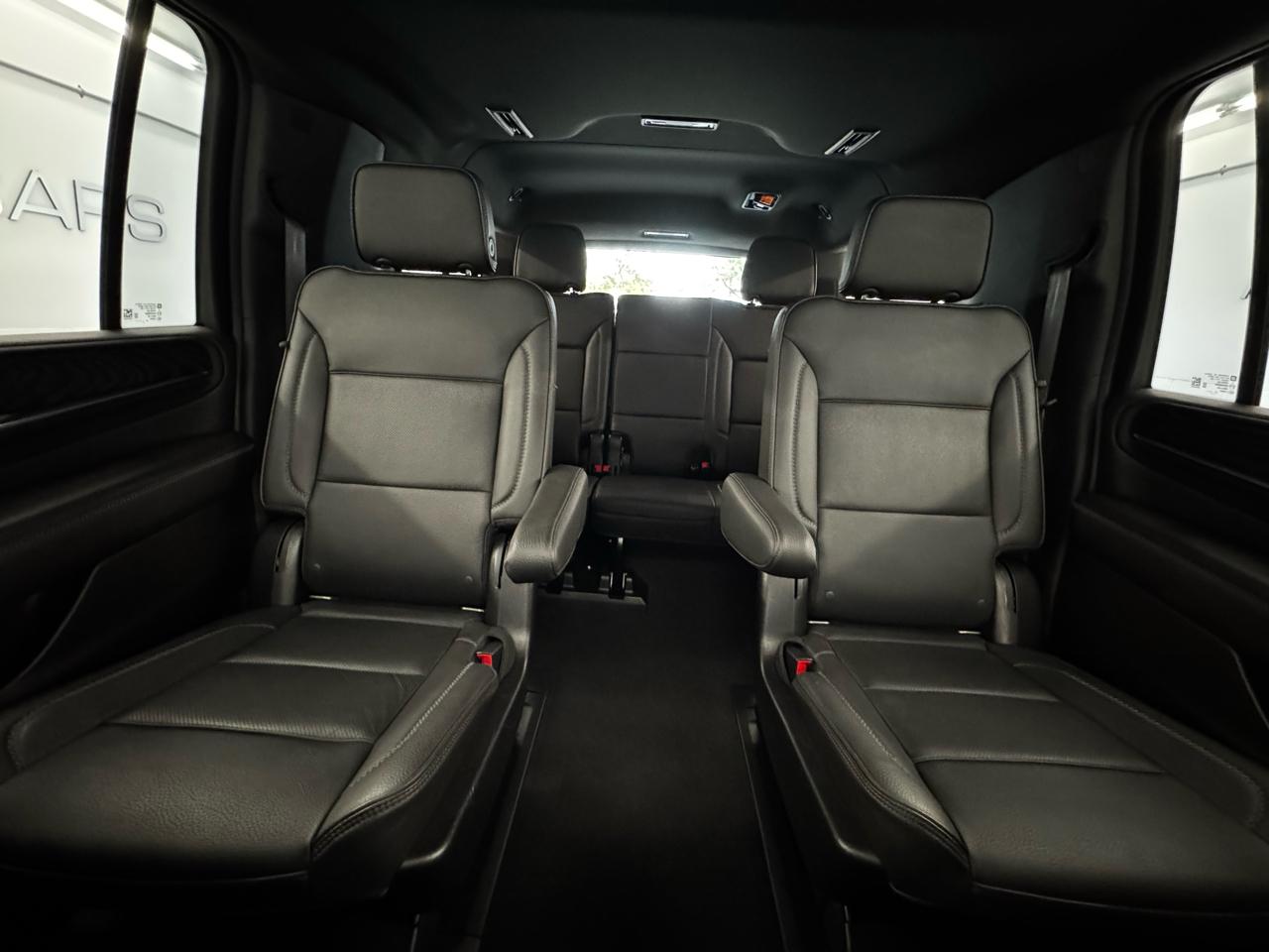 GMC Yukon XL 4WD 4dr Denali 2022