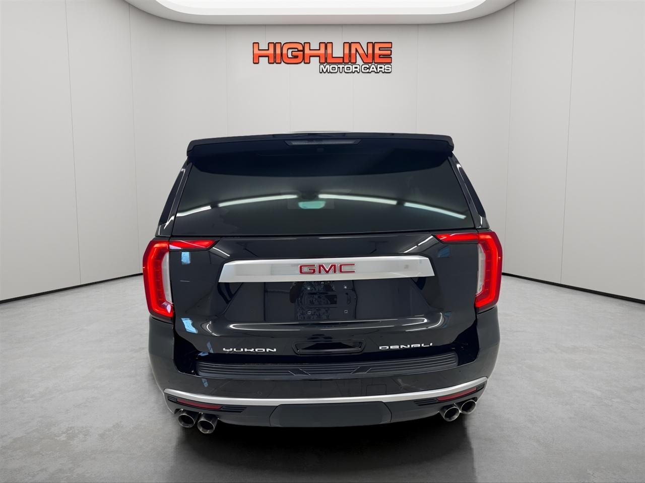 GMC Yukon XL 4WD 4dr Denali 2022