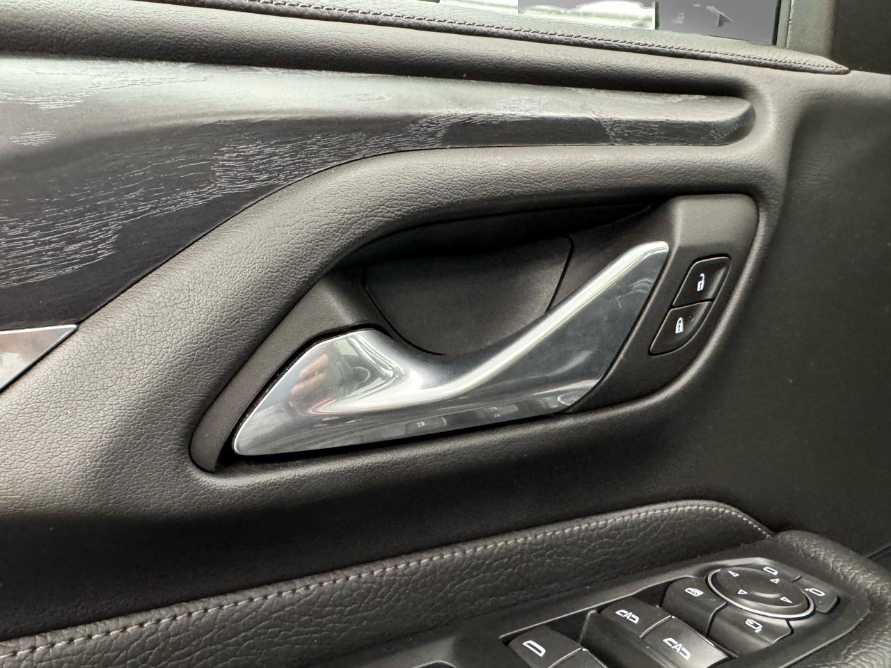 GMC Yukon XL 4WD 4dr Denali 2022