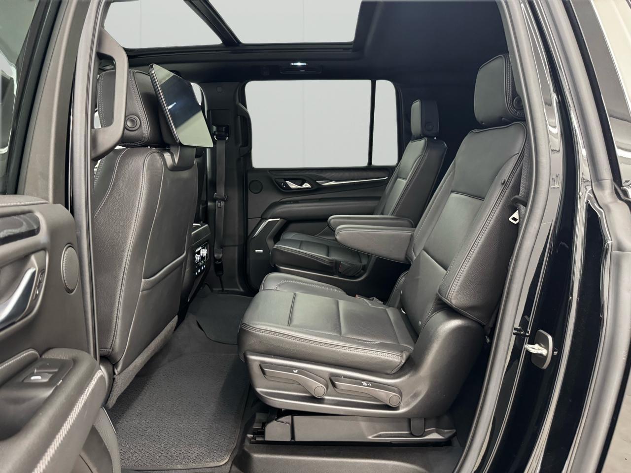 GMC Yukon XL 4WD 4dr Denali 2022