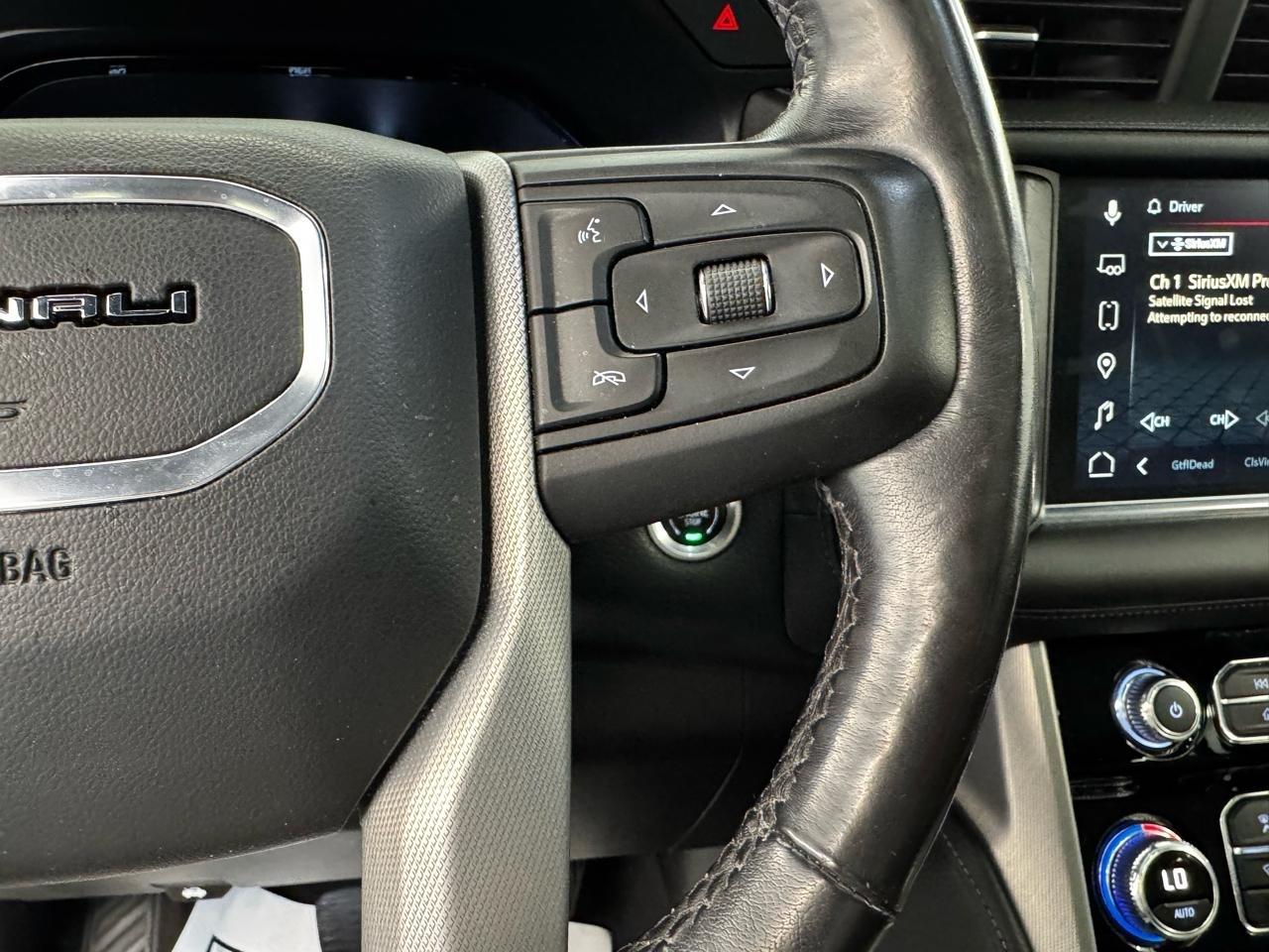 GMC Yukon XL 4WD 4dr Denali 2022