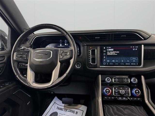 GMC Yukon XL 4WD 4dr Denali 2022