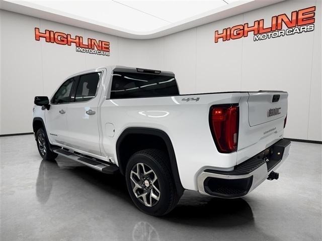 GMC Sierra 1500 4WD Crew Cab 147" SLT 2022