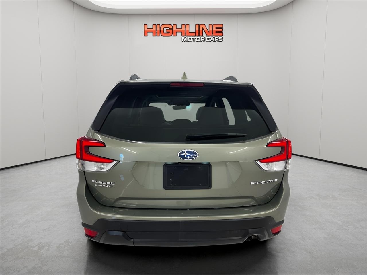 Subaru Forester Premium CVT 2021