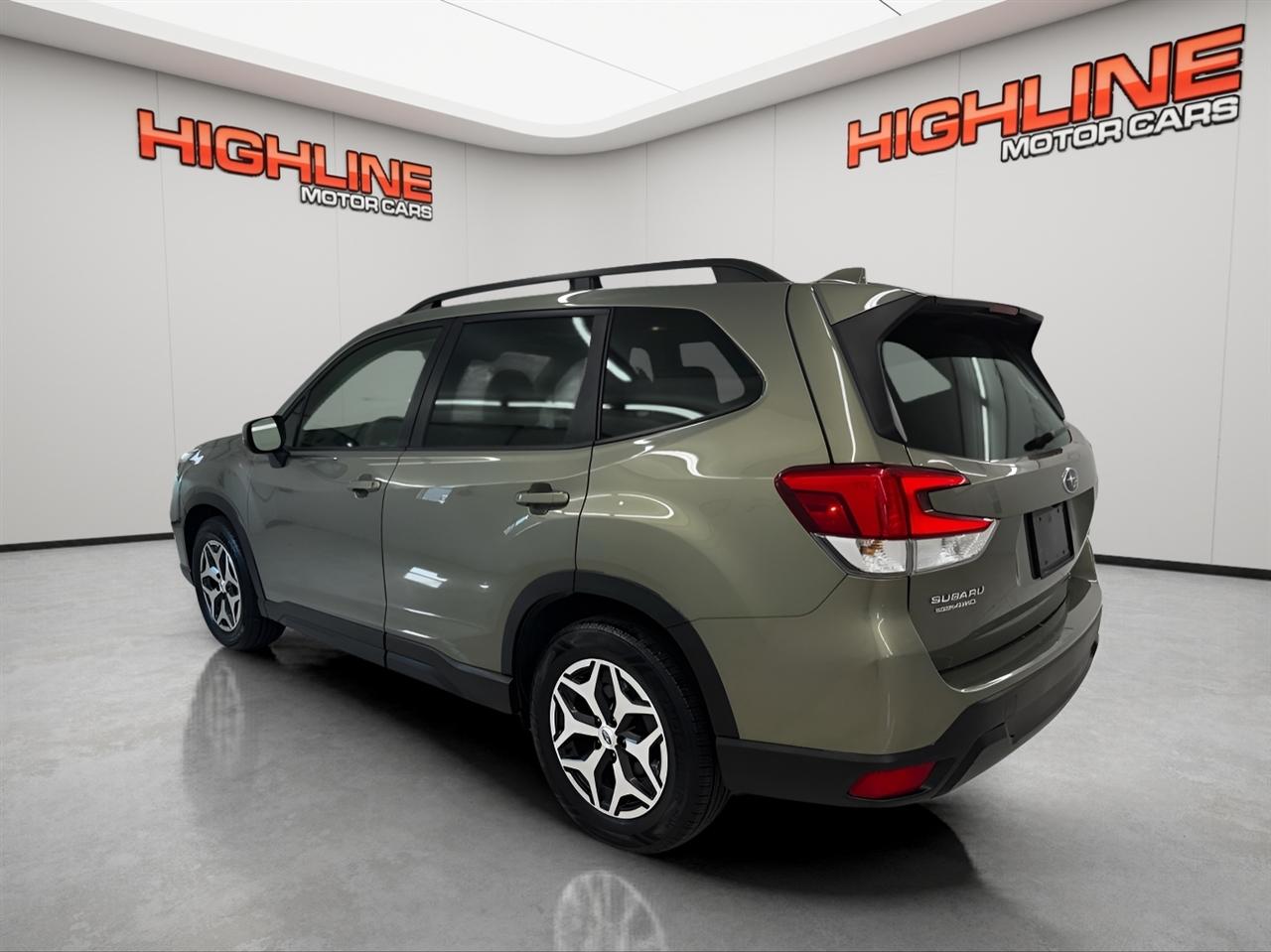 Subaru Forester Premium CVT 2021