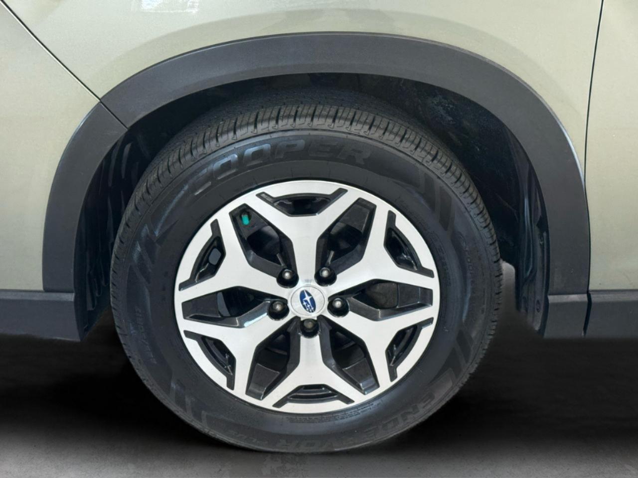 Subaru Forester Premium CVT 2021