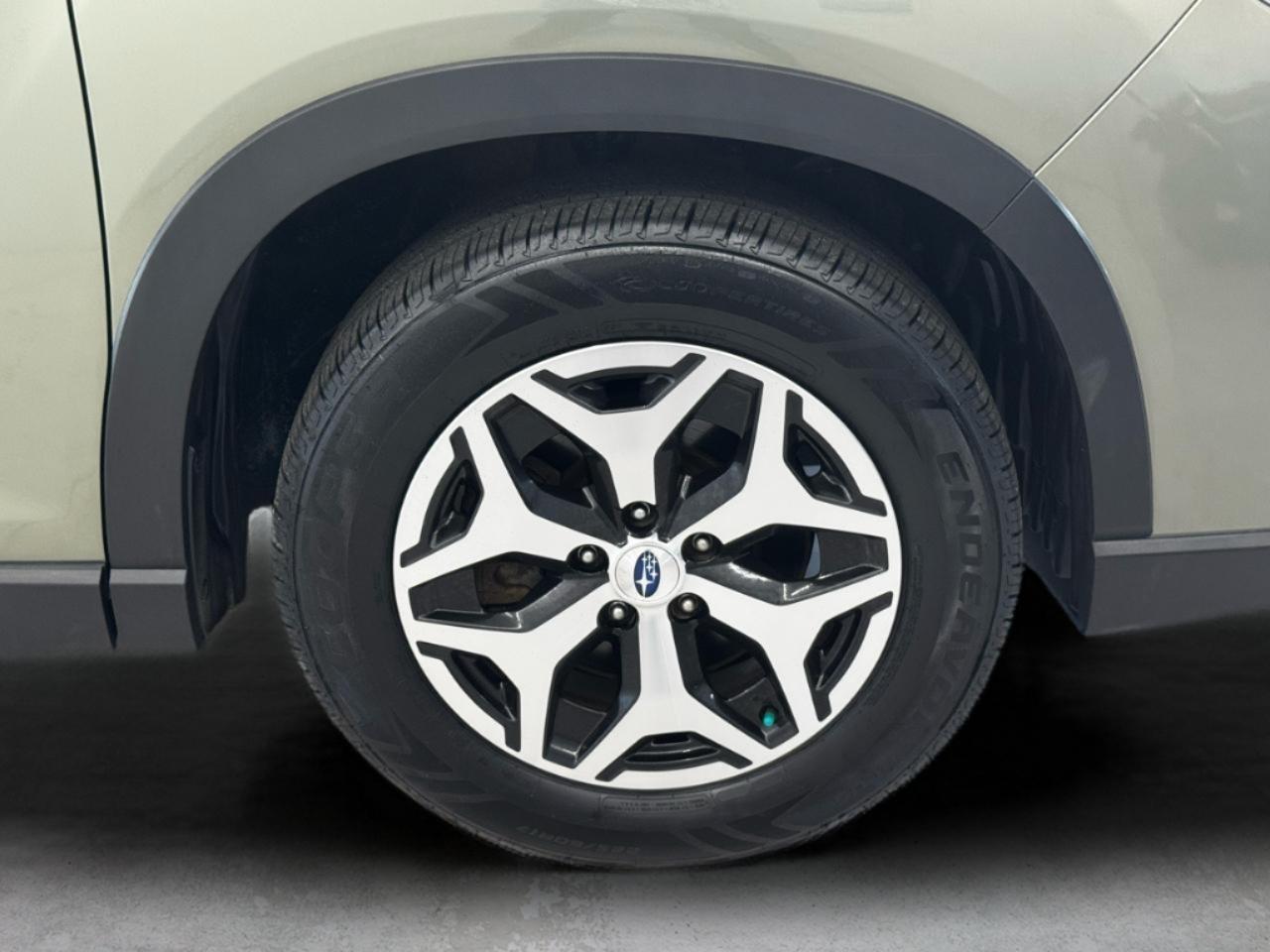 Subaru Forester Premium CVT 2021