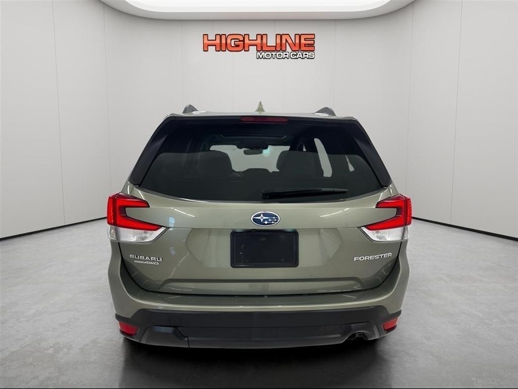 Subaru Forester Premium CVT 2021