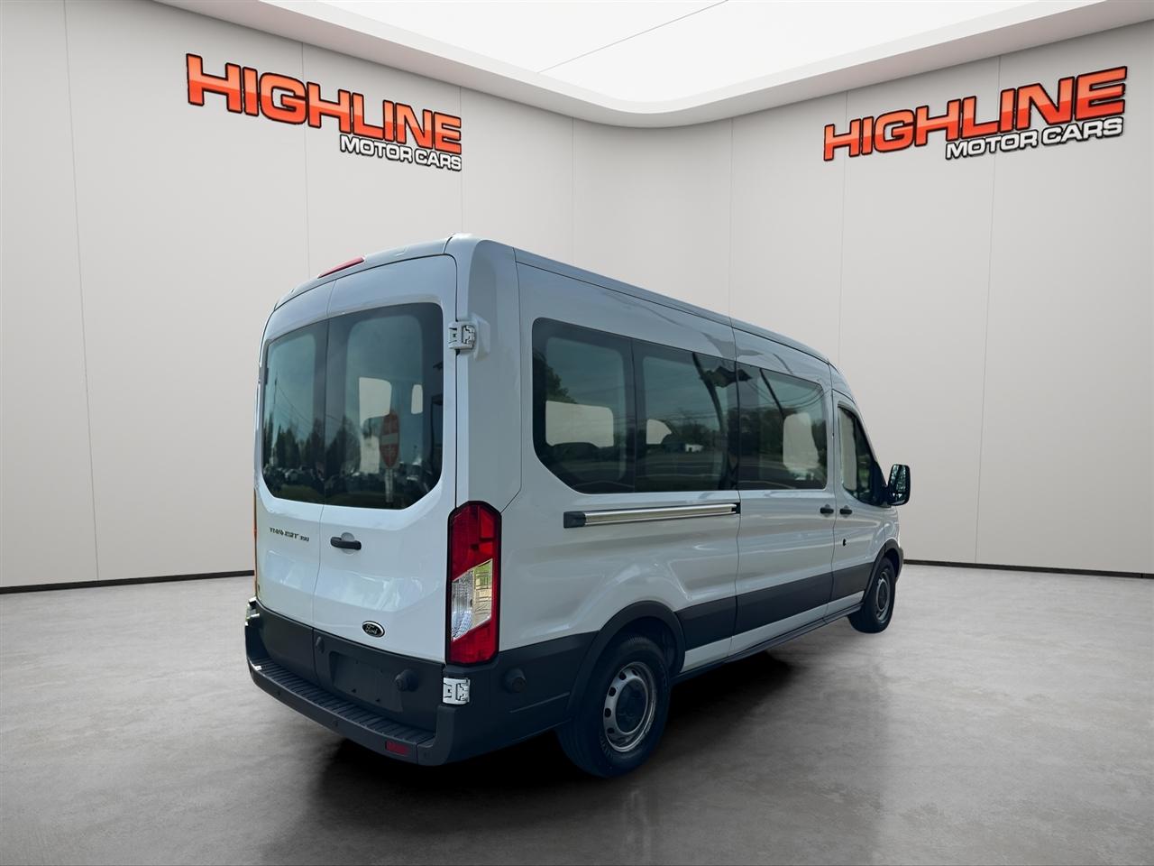 Ford Transit Wagon T-350 148" Med Roof XLT Sliding RH Dr 2016