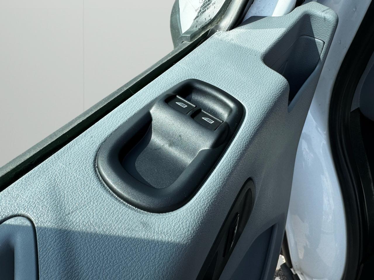 Ford Transit Wagon T-350 148" Med Roof XLT Sliding RH Dr 2016