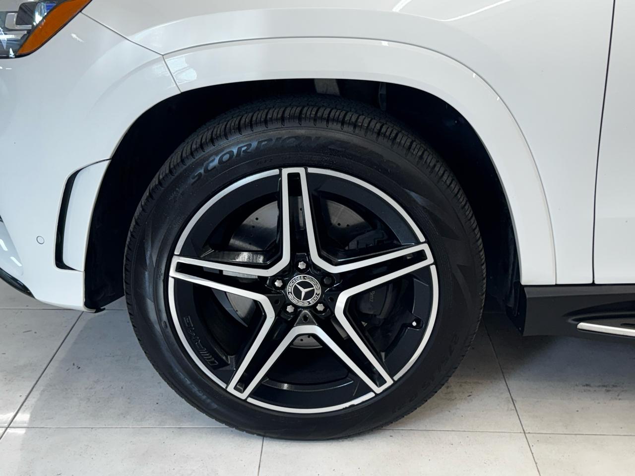 Mercedes-Benz GLS GLS 580 4MATIC SUV 2023