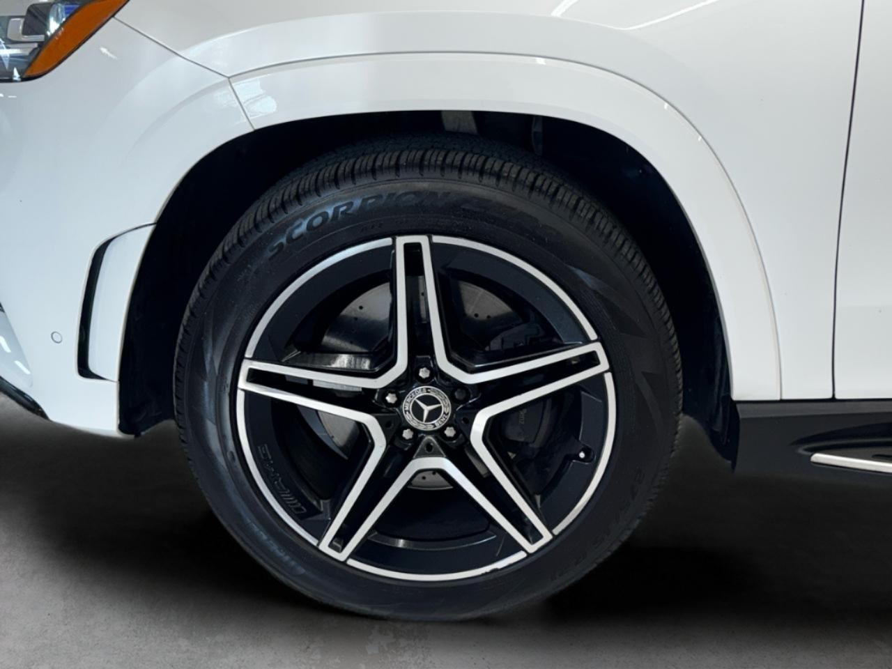 Mercedes-Benz GLS GLS 580 4MATIC SUV 2023